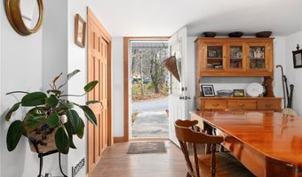 409 Summit Rd, Exeter, RI 02822