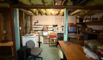 135 N Petrick St, Appleton, MN 56208