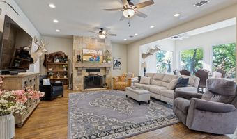 1148 County Road 1591, Alvord, TX 76225