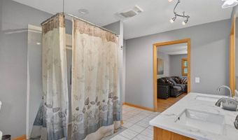 5611 Wazeecha Ave, Wisconsin Rapids, WI 54494