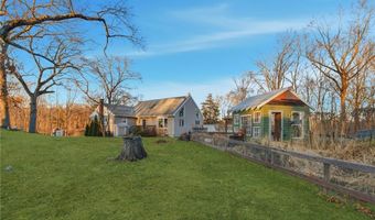 97 Angell Rd, Cumberland, RI 02864
