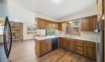 3 Debra Cir, Augusta, KS 67010