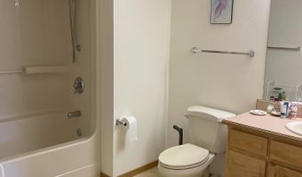 1913 Wayside Ln, Ava, MO 65608