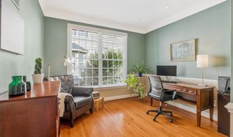 43485 FOXGROVE Ct, Ashburn, VA 20147