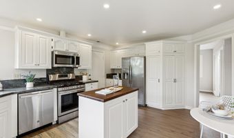 245 Inverness Ct, Alameda, CA 94502