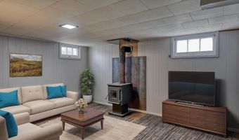 403 W Chestnut St, Almira, WA 99103