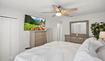 567 AQUATIC Dr, Atlantic Beach, FL 32233