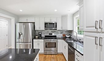 33 Simon Willard Rd, Acton, MA 01720