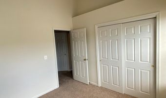 5150 BALLYCASTLE Cir, Alexandria, VA 22315