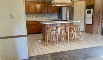 5560 Mcclain Rd, Lima, OH 45806