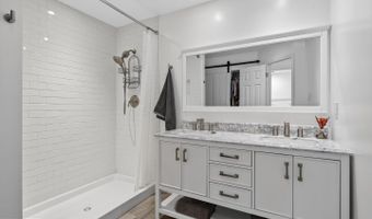 6862 BRINDLE HEATH Way #202, Alexandria, VA 22315