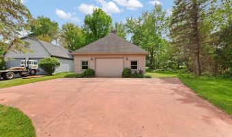 25 S Shore Dr, Addison, MI 49220