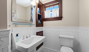 425 East Ave, Bay Head, NJ 08742