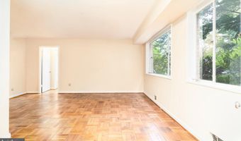 10500 MONTROSE Ave M4, Bethesda, MD 20814