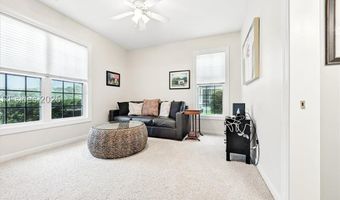 12 Point West Dr, Bluffton, SC 29910