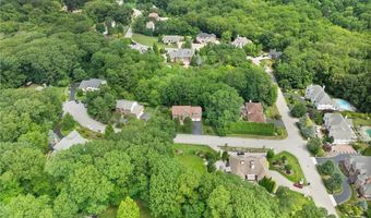4 Morning Star Ct, Lincoln, RI 02865