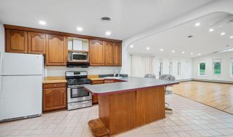 3429 ASTON St, Annandale, VA 22003