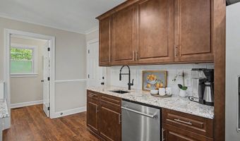 1001 Lantern Light Ct, Apex, NC 27502