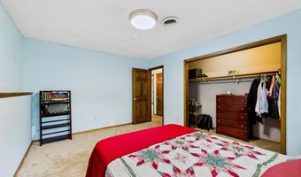 48124 268th St, Brandon, SD 57005