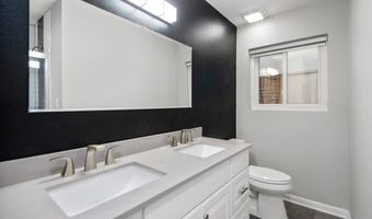 721 W Narroway St, Benton, AR 72019