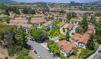 16470 Avenida Venusto B, San Diego, CA 92128