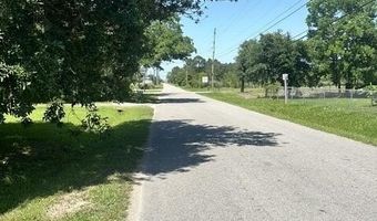 389 Chapman Rd, Bay St. Louis, MS 39520