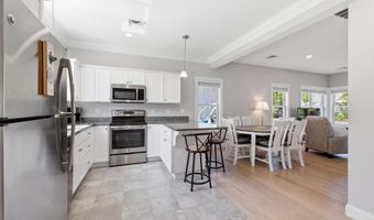 23 Ranger Ln, Arundel, ME 04046