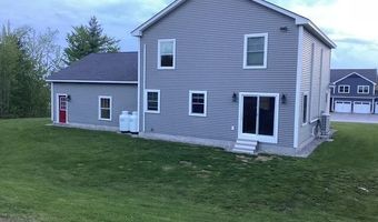 48 Mountain View Dr, Auburn, ME 04210