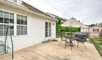 65 MICHIGAN Dr, Reading, PA 19608