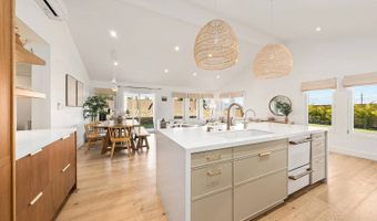 2040 Kanakanui Rd, Kihei, HI 96753