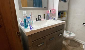 810 Money St, Augusta, KS 67010