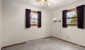 2109 E COLLEGE Ave, Appleton, WI 54915