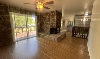 17 Frontier St, Diamondville, WY 83116