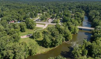 6821 Chapin Ave SE, Alto, MI 49302
