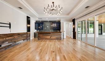 516 Lodge Hill Dr, Heath, TX 75032