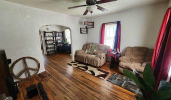 805 E 5th St, Atlantic, IA 50022