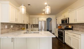6261 LONGMIRE Loop W, Arlington, TN 38002
