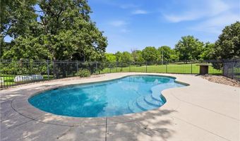 1426 E State Line Rd, Baxter Springs, KS 66713