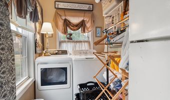 1670 Church St, Appomattox, VA 24522