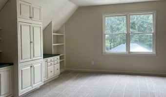 1024 Laurel Lake Dr, Ball Ground, GA 30107