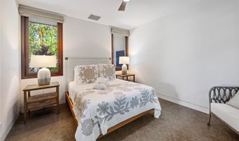 56-201 Kamehameha Hwy, Kahuku, HI 96731