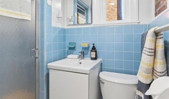 3 S Montpelier Ave, Atlantic City, NJ 08401
