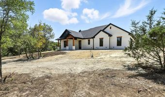 4996 Veal Station Rd, Weatherford, TX 76085