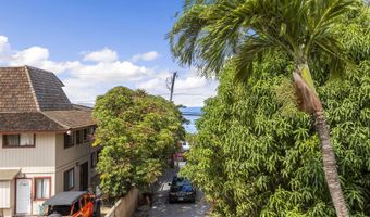 2050 KANOE St 208, Kihei, HI 96753