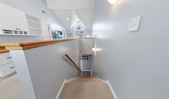 420 Eighth St 3N, Beach Haven, NJ 08008
