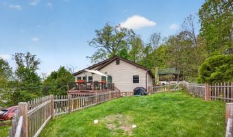 1052 Lakeside Dr E, Alloway, NJ 07422