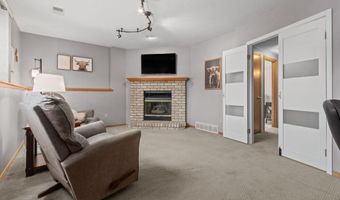 3628 S KERNAN Ave, Appleton, WI 54915