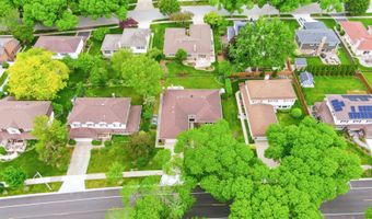 1132 S Fernandez Ave, Arlington Heights, IL 60005