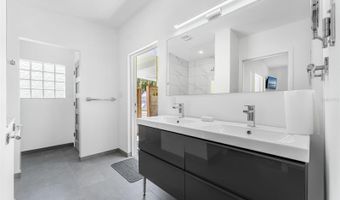 1402 CUMBIE St, Orlando, FL 32804