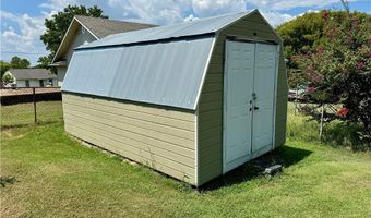 211 Choctaw St, Arkoma, OK 74901